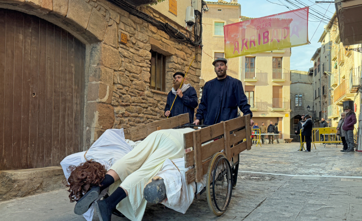 La Cur(s)a del Còlera, de Súria reviu l’ambient de 1885 al Poble Vell, dins del programa de la Festa de Sant Sebastià